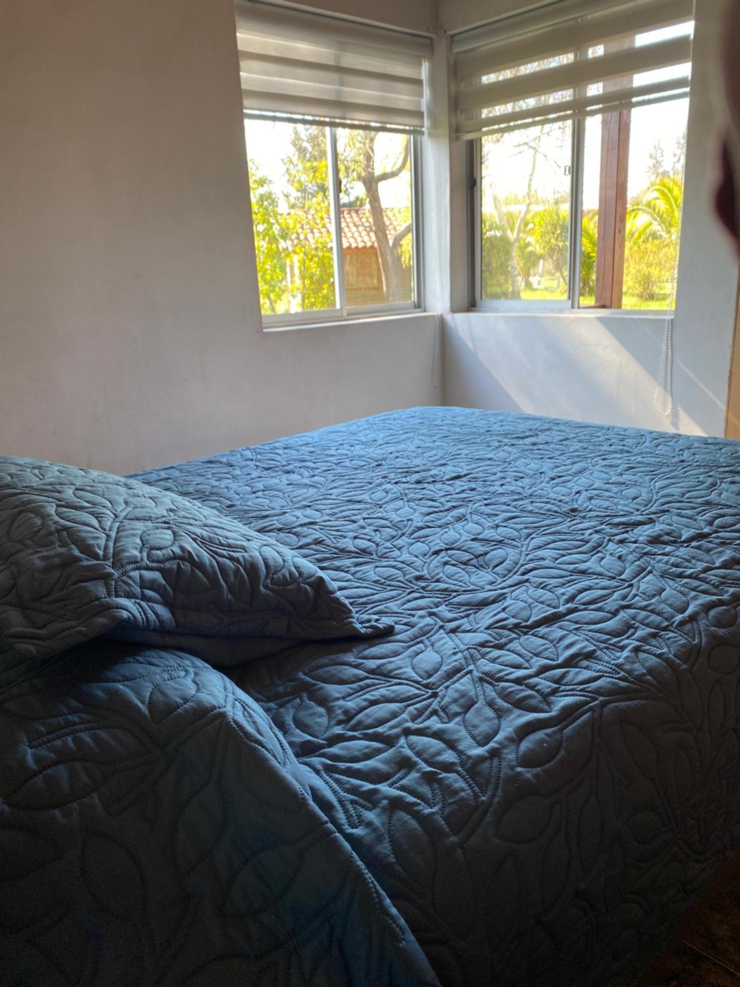 Cabanas Y Camping Playa Hermosa 洛斯安赫莱斯 外观 照片